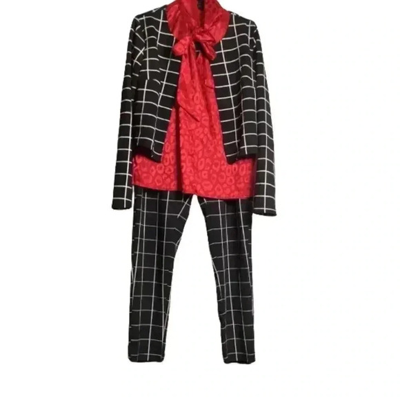 Women's 2 Piece Suit - Black Plaid - Size Medium - Office - Picture 9 of 10